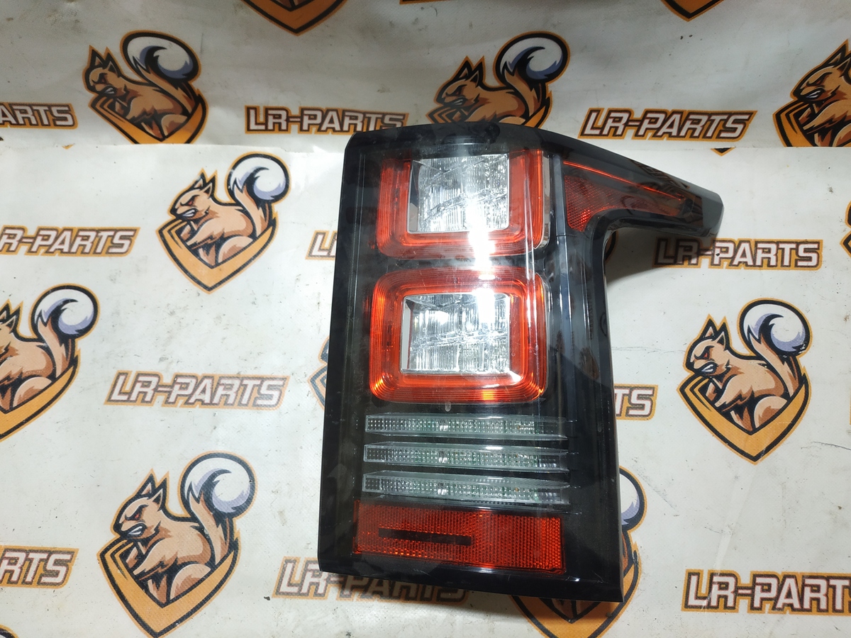LR061572 Lampa tylna prawa w błotnik USA Range Rover L405 (2013-2021) używane